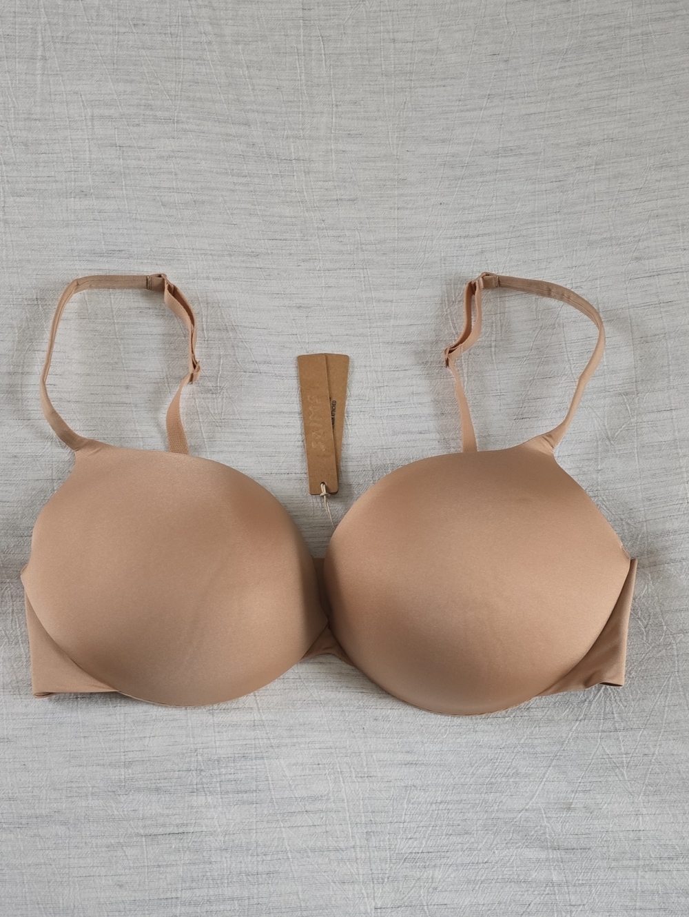 SKIMS Ultimate Push Up Plunge Bra Size:36D Clay